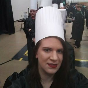 Meet your Posher, Kora